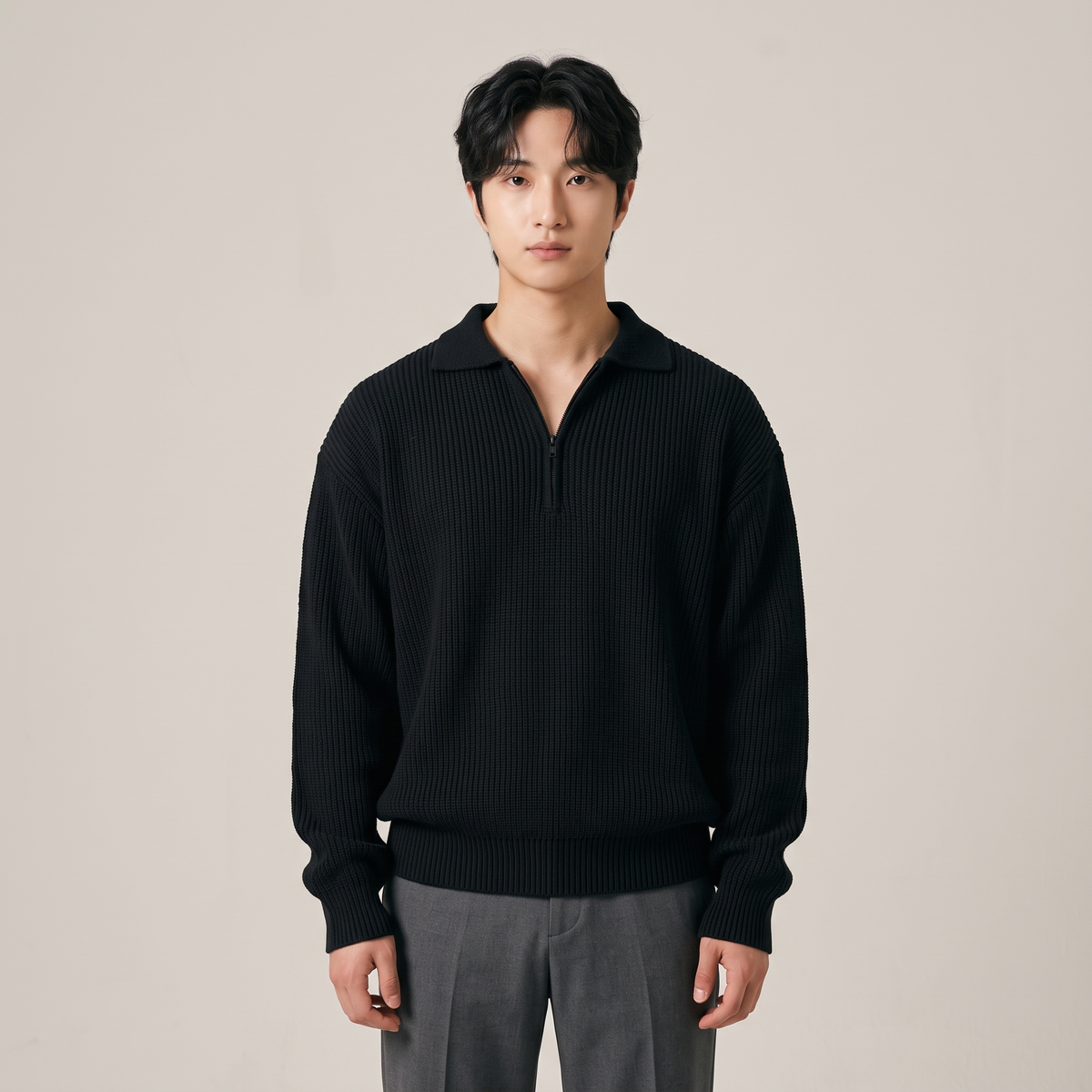 Men's relaxed-fit half-zip knitted jumper in black