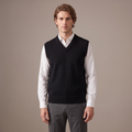 Men's thick wool V-neck knitted vest in black