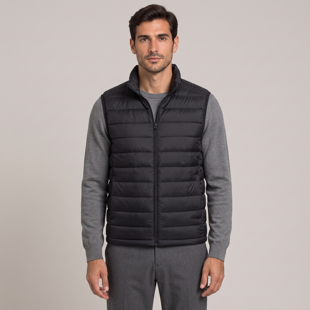 Men's slim layering down gilet in black