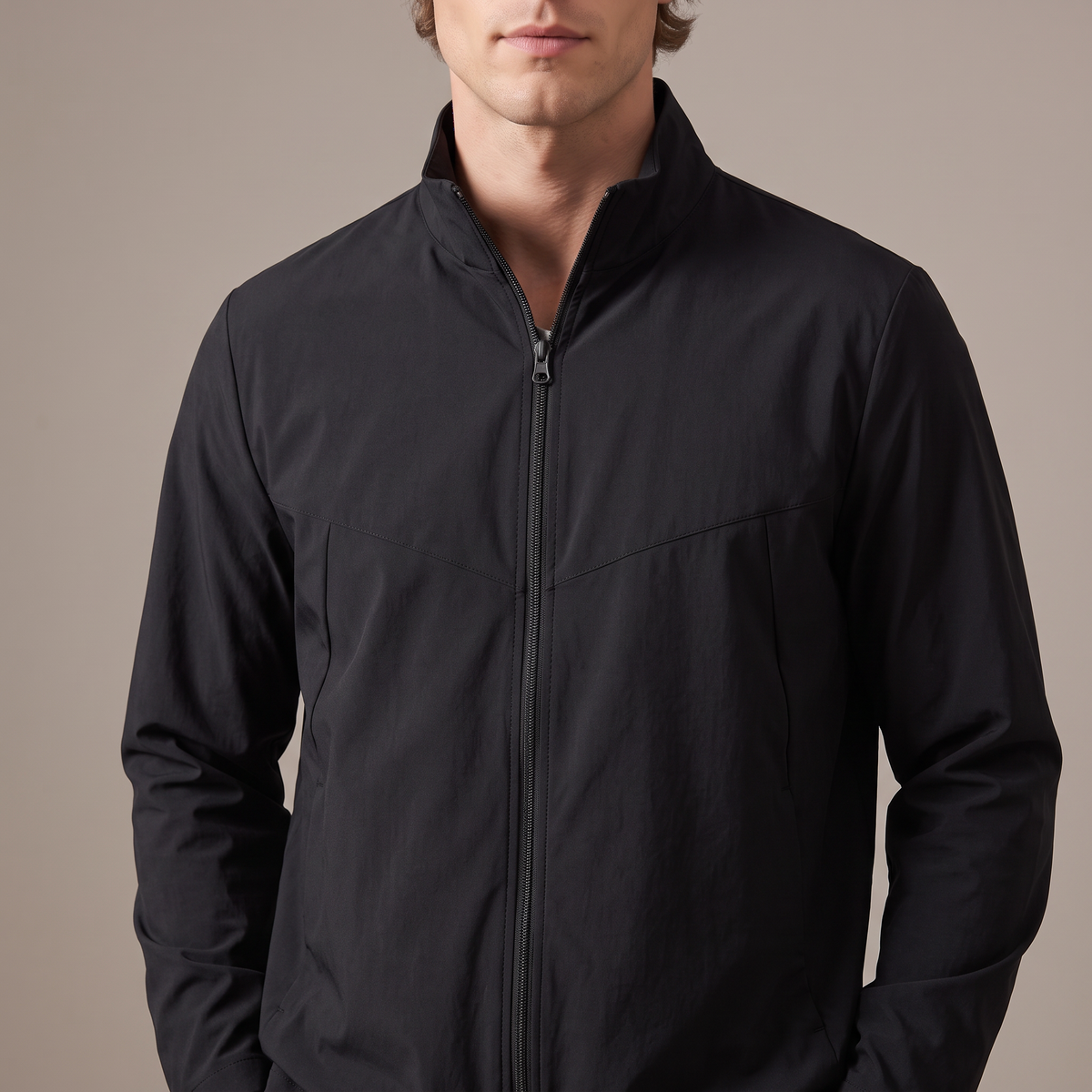 Close-up of the stand collar and zip, in black