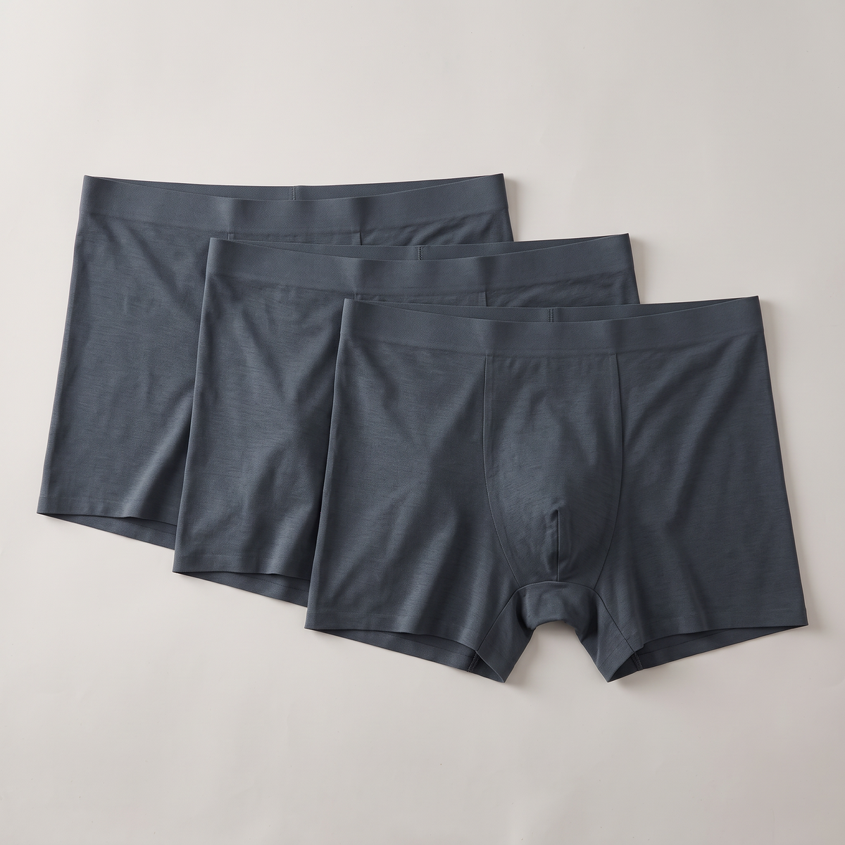 Men's seamless modal boxer briefs, three pack in charcoal