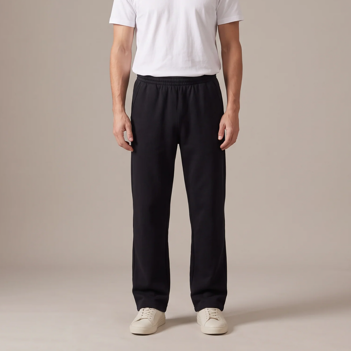 Men's heavyweight cotton joggers in black
